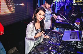 DJ Akanksha Popli
